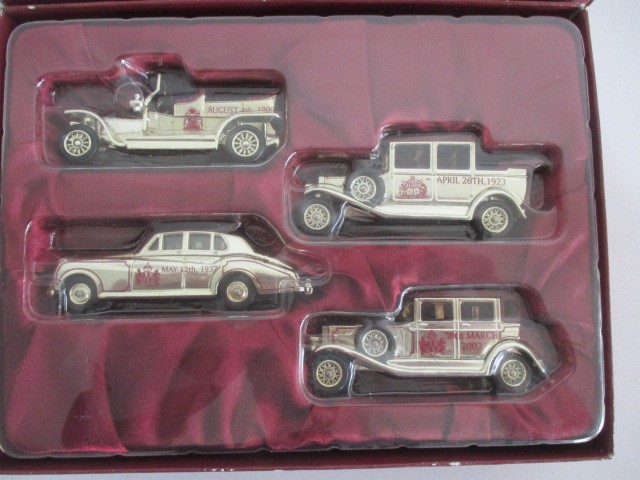 A small collection of boxed die-cast vehicles including Lledo The Queen Mother Commemorative set and - Image 3 of 13