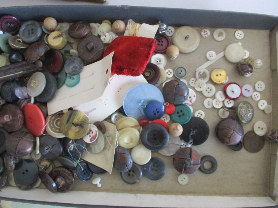 A collection of various buttons in leather collar box along with metal Christmas tree candle - Image 4 of 8
