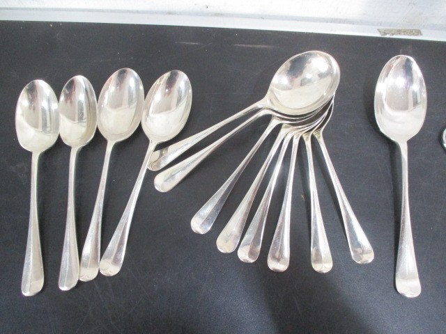 A collection of silver plated cutlery - Image 2 of 8