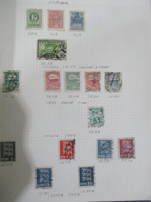 Two albums of stamps from countries including Denmark, Dominican Republic, Ecuador, Estonia, - Image 27 of 48