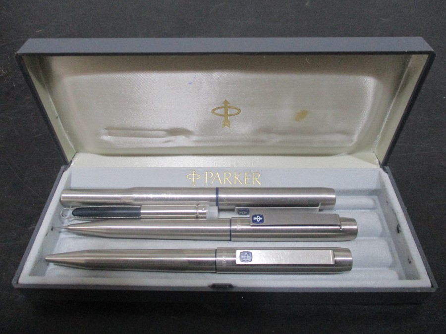 A collection of Parker pens etc - Image 8 of 11