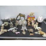 A collection of animal ornaments including "Quarry Kittens", Border Fine Art, five "Piggin'" figures