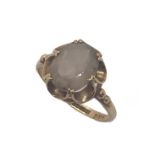 A 9ct gold dress ring