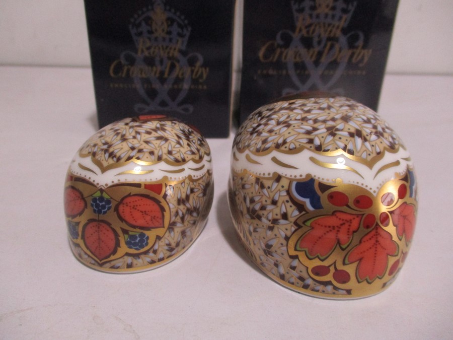 A pair of Crown Royal Derby paperweights in the form of Hedgehogs - Image 13 of 13
