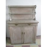 An antique painted chiffonier ( no back )