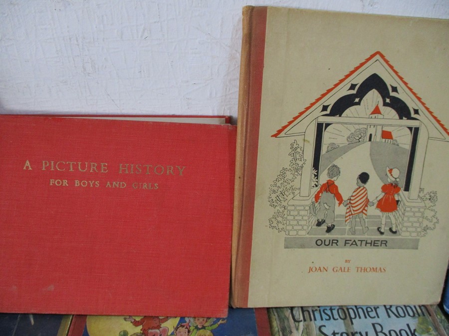 A box of miscellaneous children's books and booklets, comprising of twenty eight hardback books - Image 14 of 22