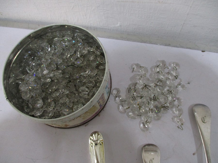 A selection of silver plated cutlery along with a quantity of crystal style drops - Image 7 of 7