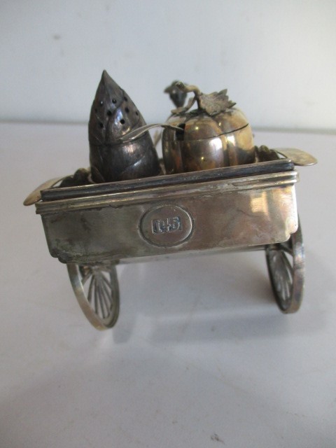 A novelty Chinese silver condiment set in the form of a rickshaw - Image 6 of 7