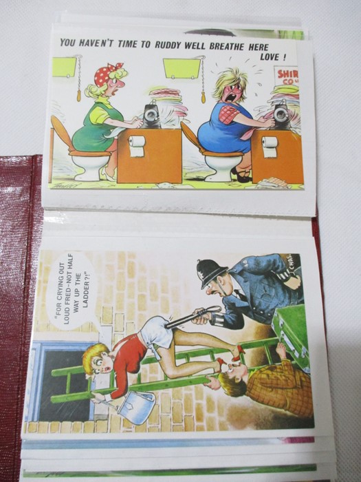 A collection of vintage novelty postcards - Image 23 of 36