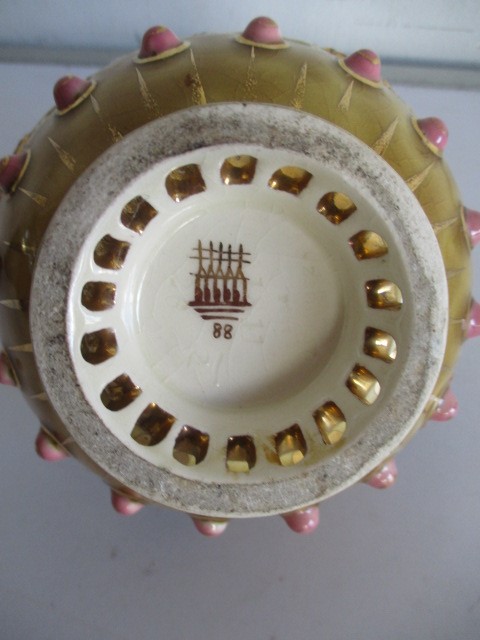 A Zsolnay reticulated small vase with gilded decoration- hairline crack to rim - Image 7 of 7