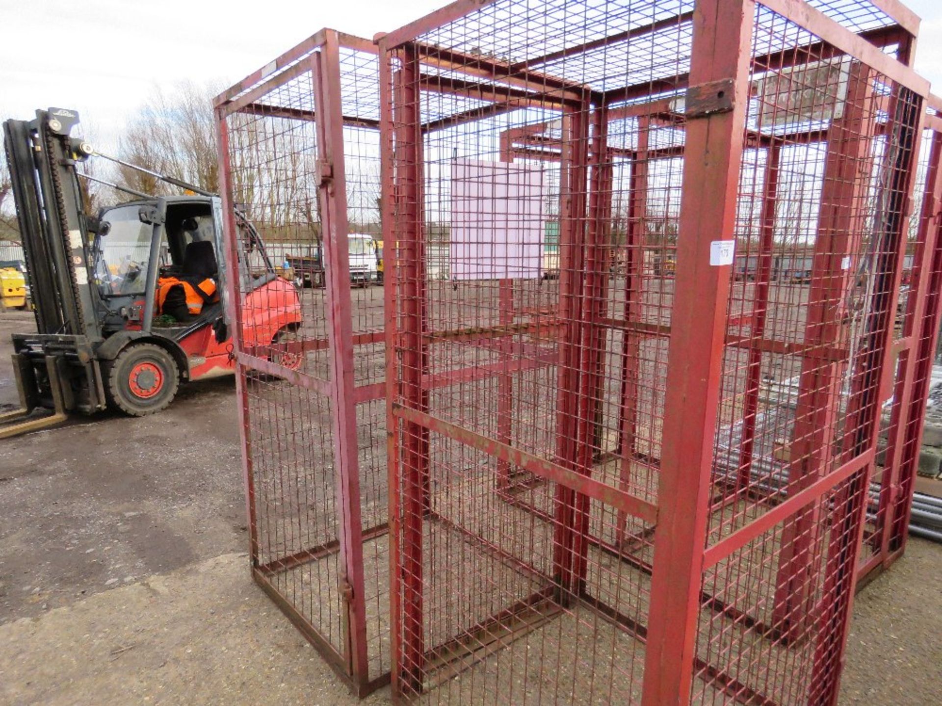 2 X SINGLE GAS BOTTLE STORAGE CAGES 1.0M X 1.0M X 1.15M HEIGHT APPROX NO VAT ON HAMMER PRICE