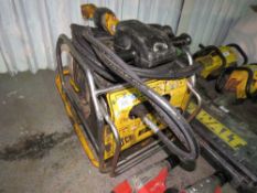 JCB BEAVER PACK C/W HOSE AND GUN