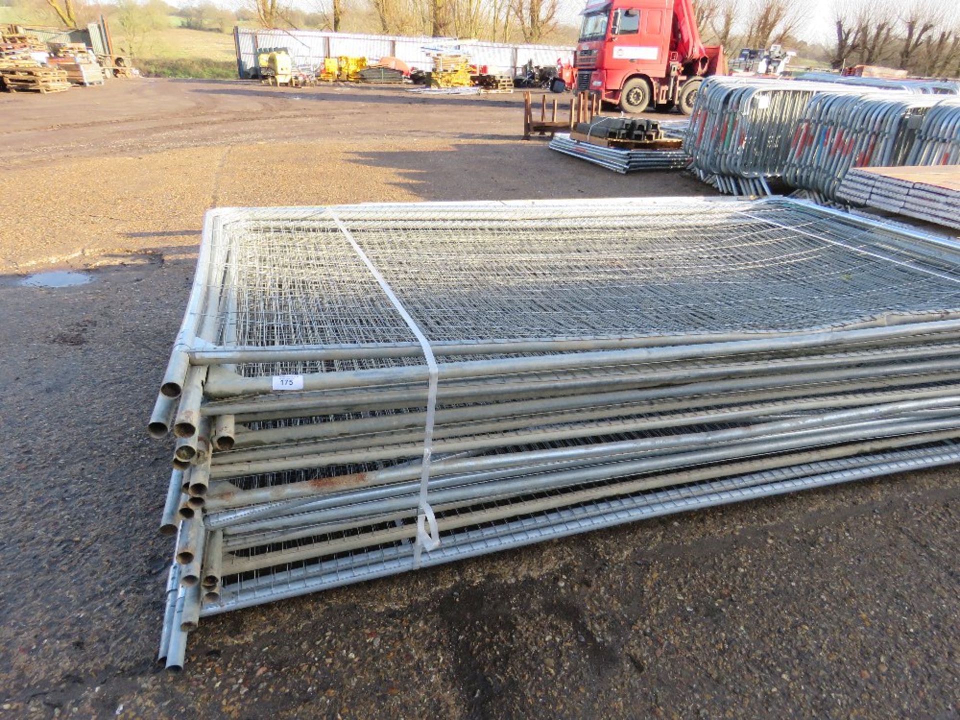 20 X HERAS TYPE TEMPORARY SITE PANELS This items is being item sold under AMS…no vat will be on - Image 2 of 3