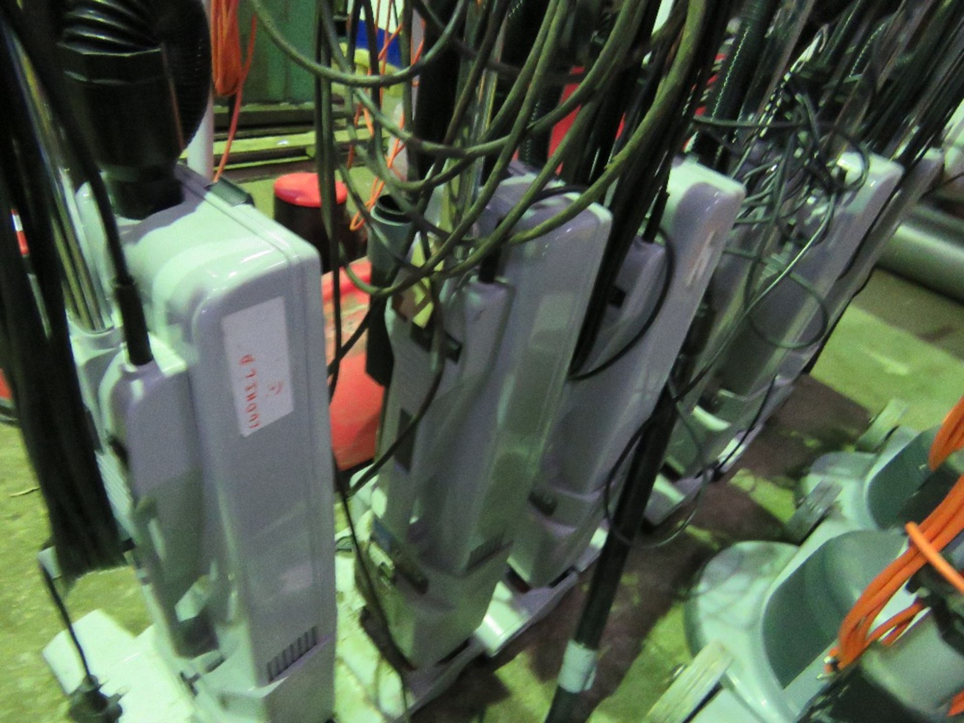 8 X VAC U 38 PROSSIONAL VACUUM CLEANERS.. SOURCED FROM SITE CLEARANCE..CONDITION UNKNOWN This item - Image 2 of 2