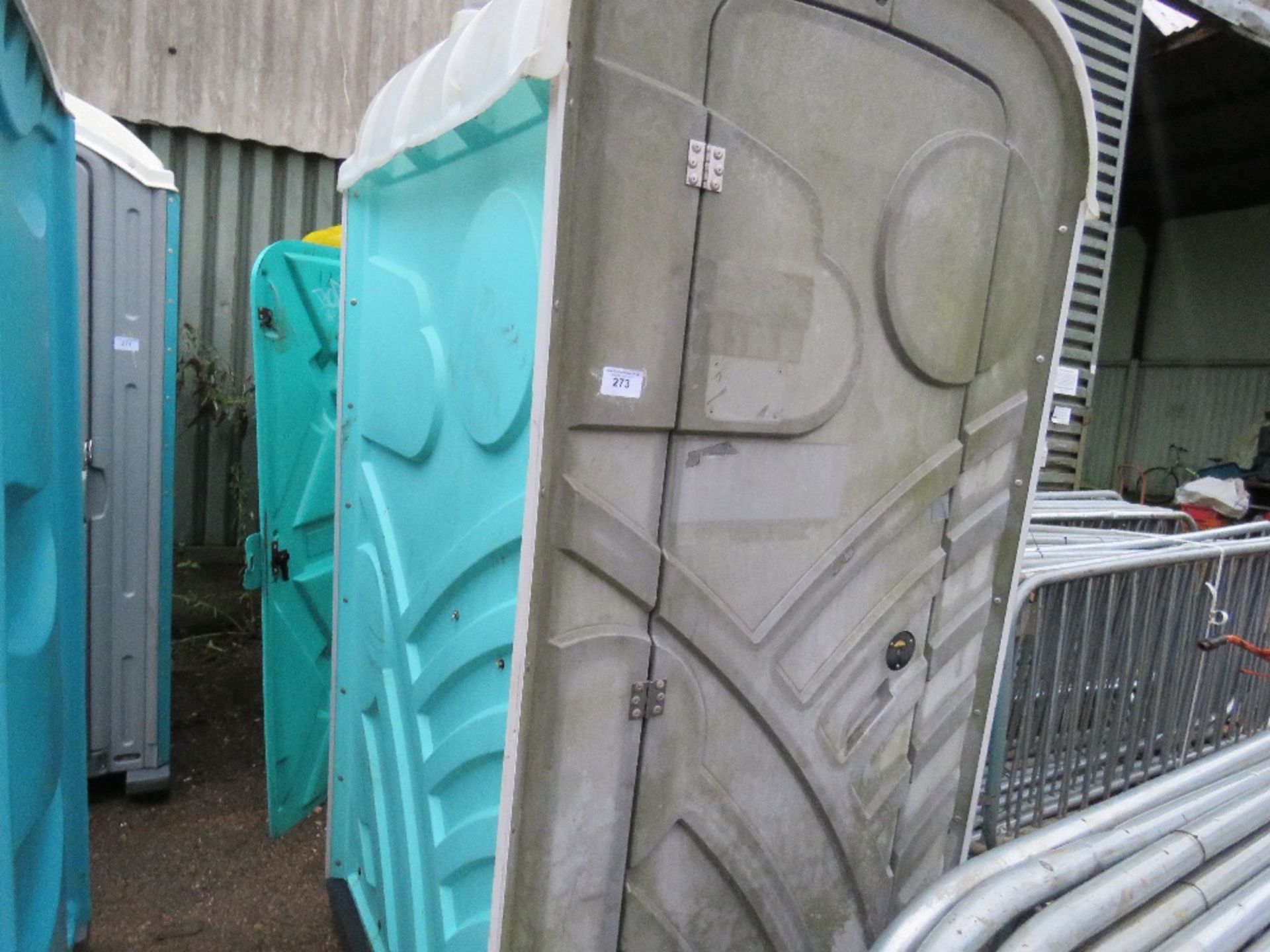 PORTABLE SITE TOILET WITH WASHBASIN