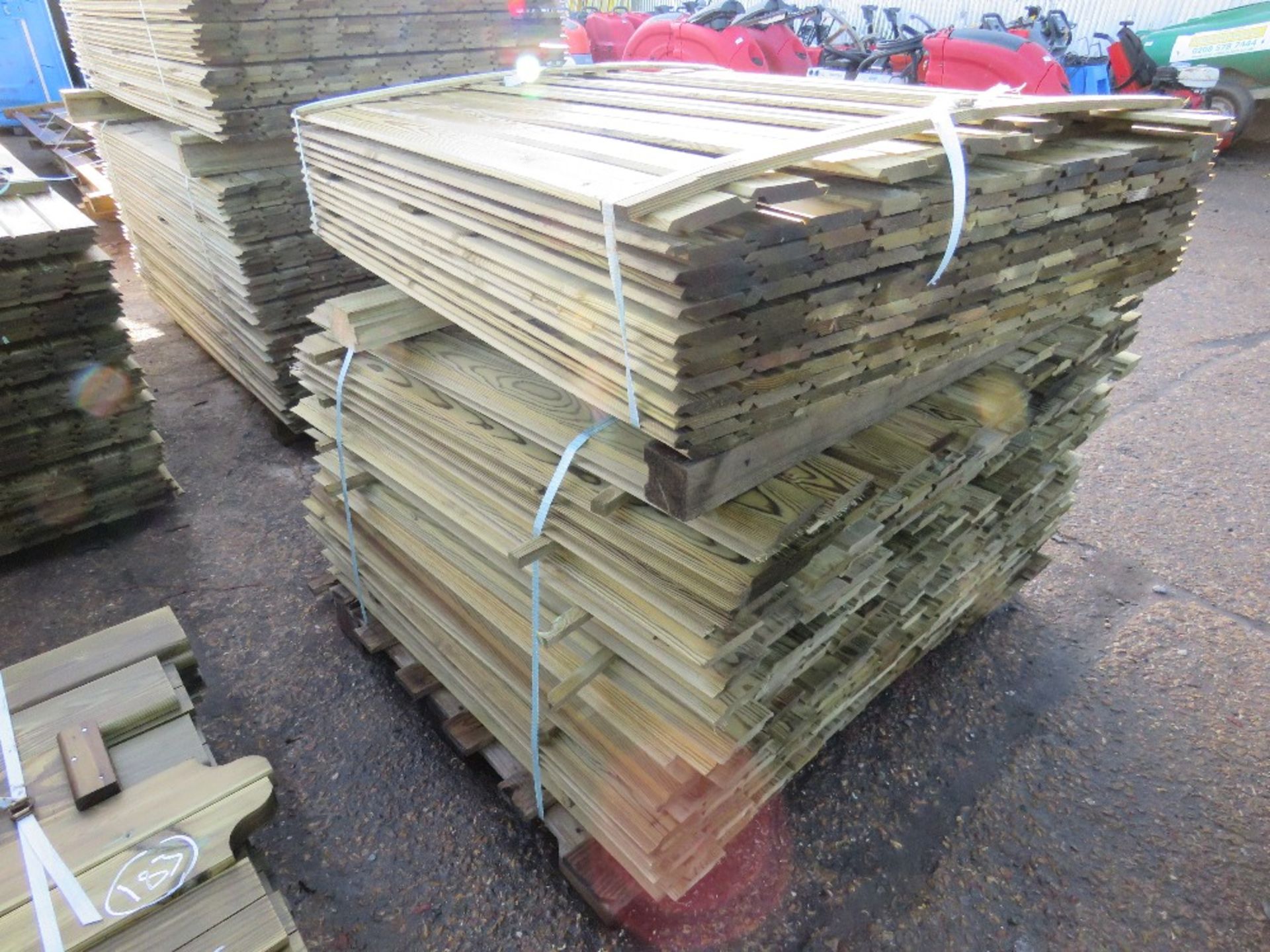 1 X PACK OF SHIPLAP CLADDING TIMBER 1.11M X 10CM WIDTH APPROX