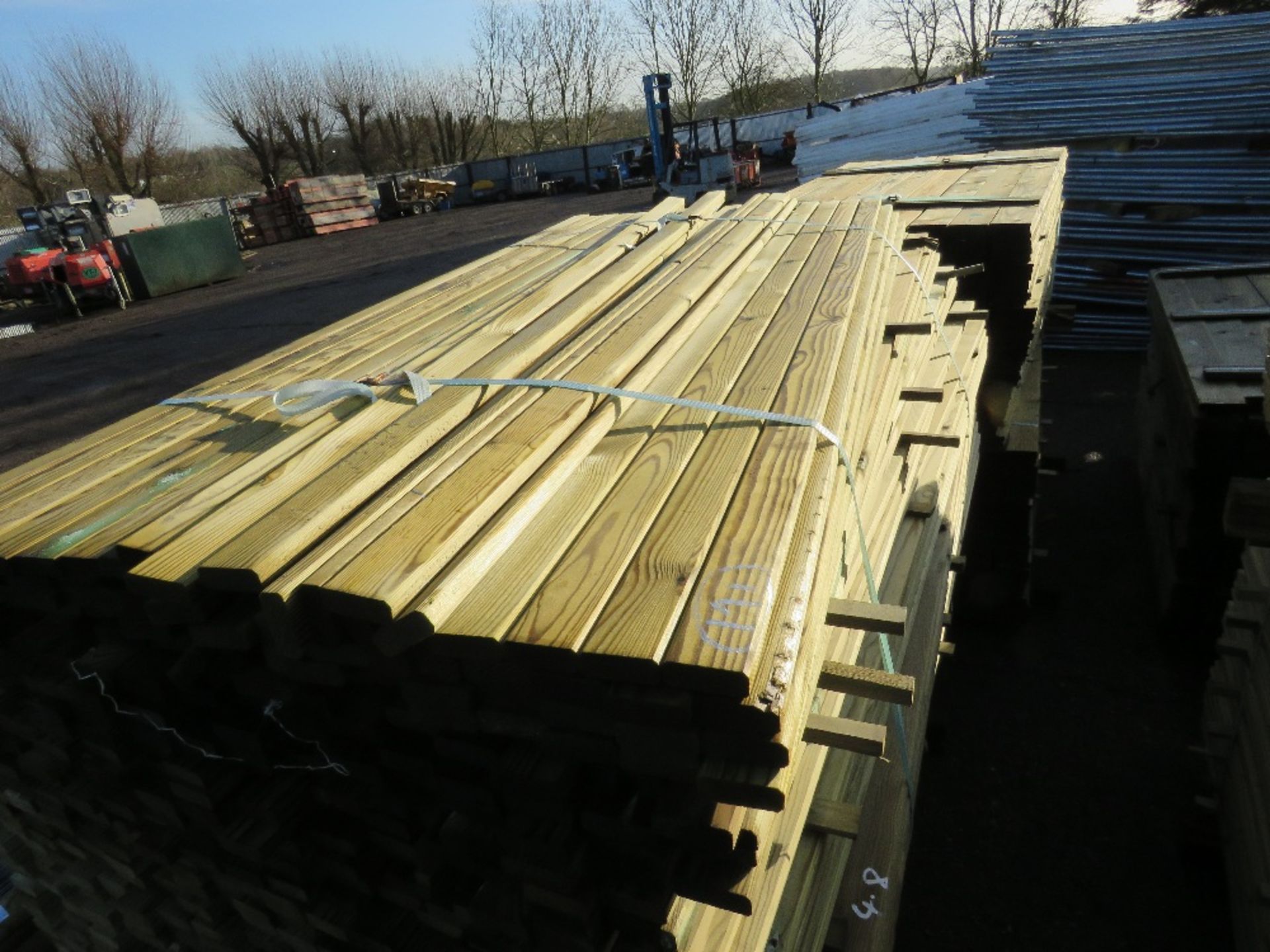 2 X PACKS OF FENCING/TRELLIS SLATS 1.83M X 4.8CM WIDTH APPROX - Image 3 of 3