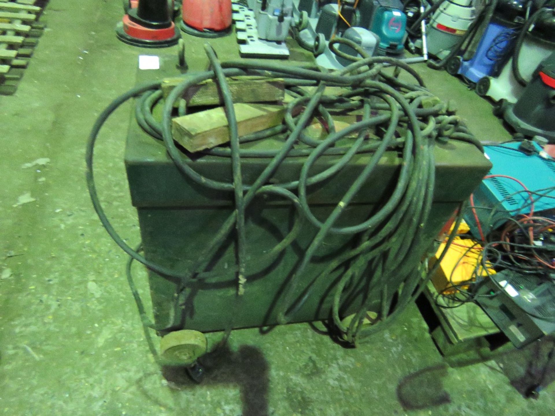 LARGE SIZED OIL FILLED ARC WELDER, 3 PHASE POWERED This item is being item sold under AMS…no vat - Image 2 of 3