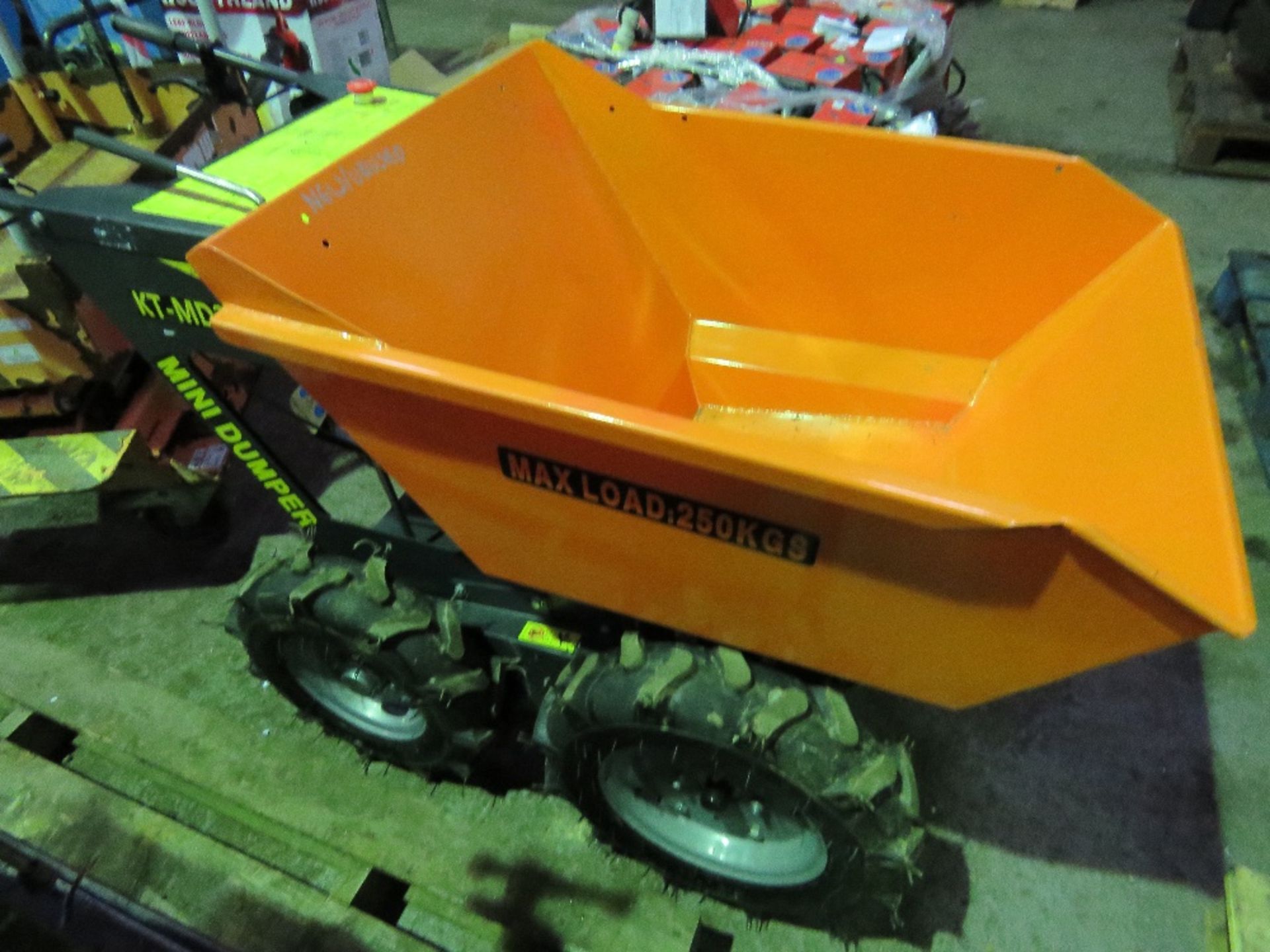 PETROL ENGINED 4WD MINI DUMPER, UNUSED - Image 2 of 3