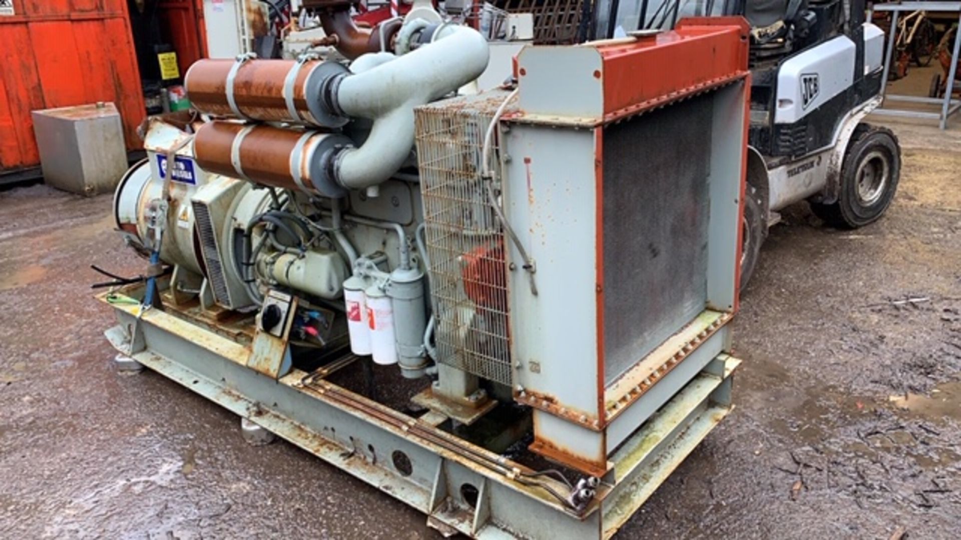 VOLVO ENGINED AUTO DIESELS 200KVA GENERATOR SET. EX AIRPORT STANDBY USE. REMOVED IN RUNNING - Image 4 of 4