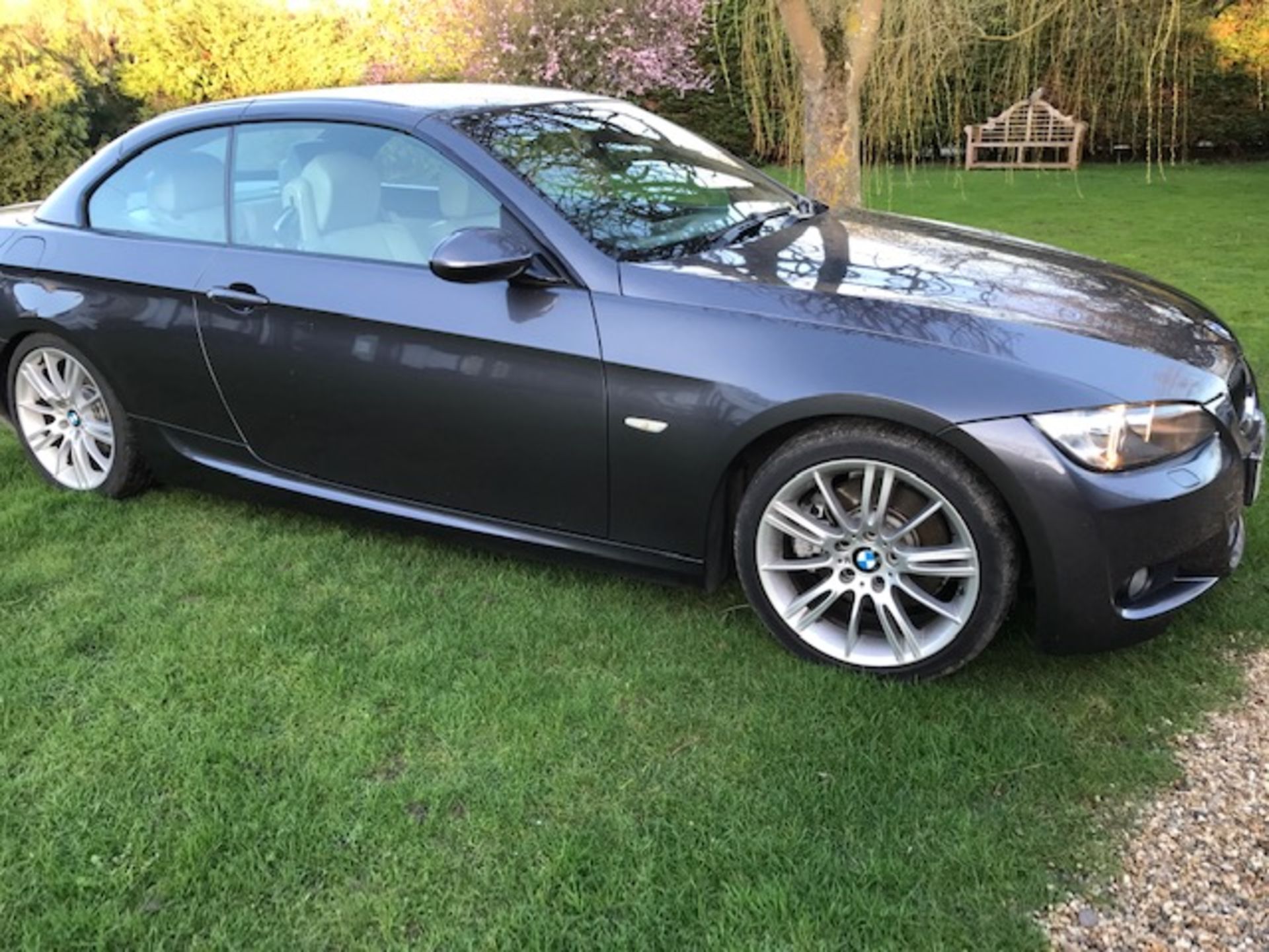 BMW 325I M SPORT CONVERTIBLE 58 REG - Image 2 of 18