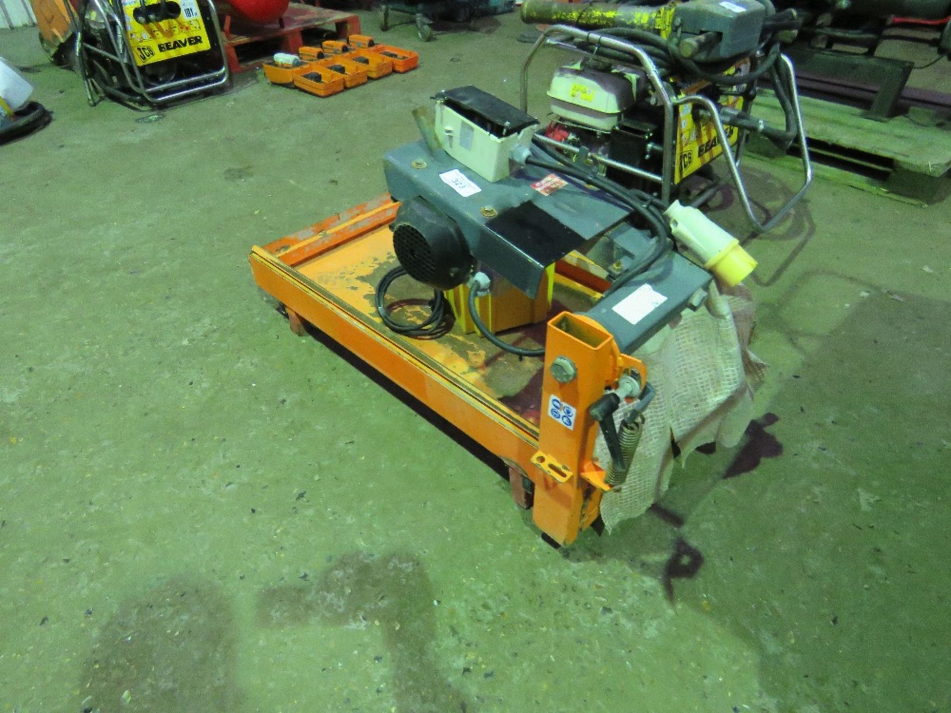 Tile cutting saw bench c/w transformer