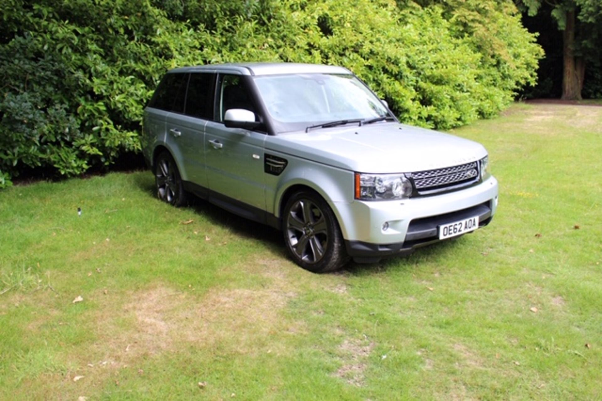 RANGE ROVER SPORT 4X4 CAR, REG: OE62 AOA, SILVER, 89,000 REC MILES APPROX (STILL IN USE SO MAY - Image 5 of 10