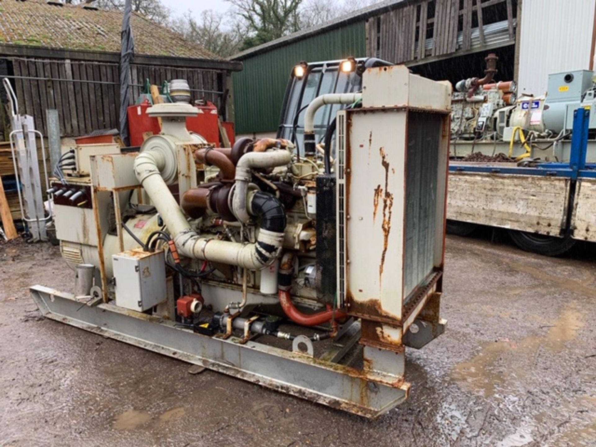 CUMMINS ENGINED 350KVA GENERATOR, EX AIRPORT STANDBY USE, HOURS WILL BE LOW, ALTHOUGH UNKNOWN.