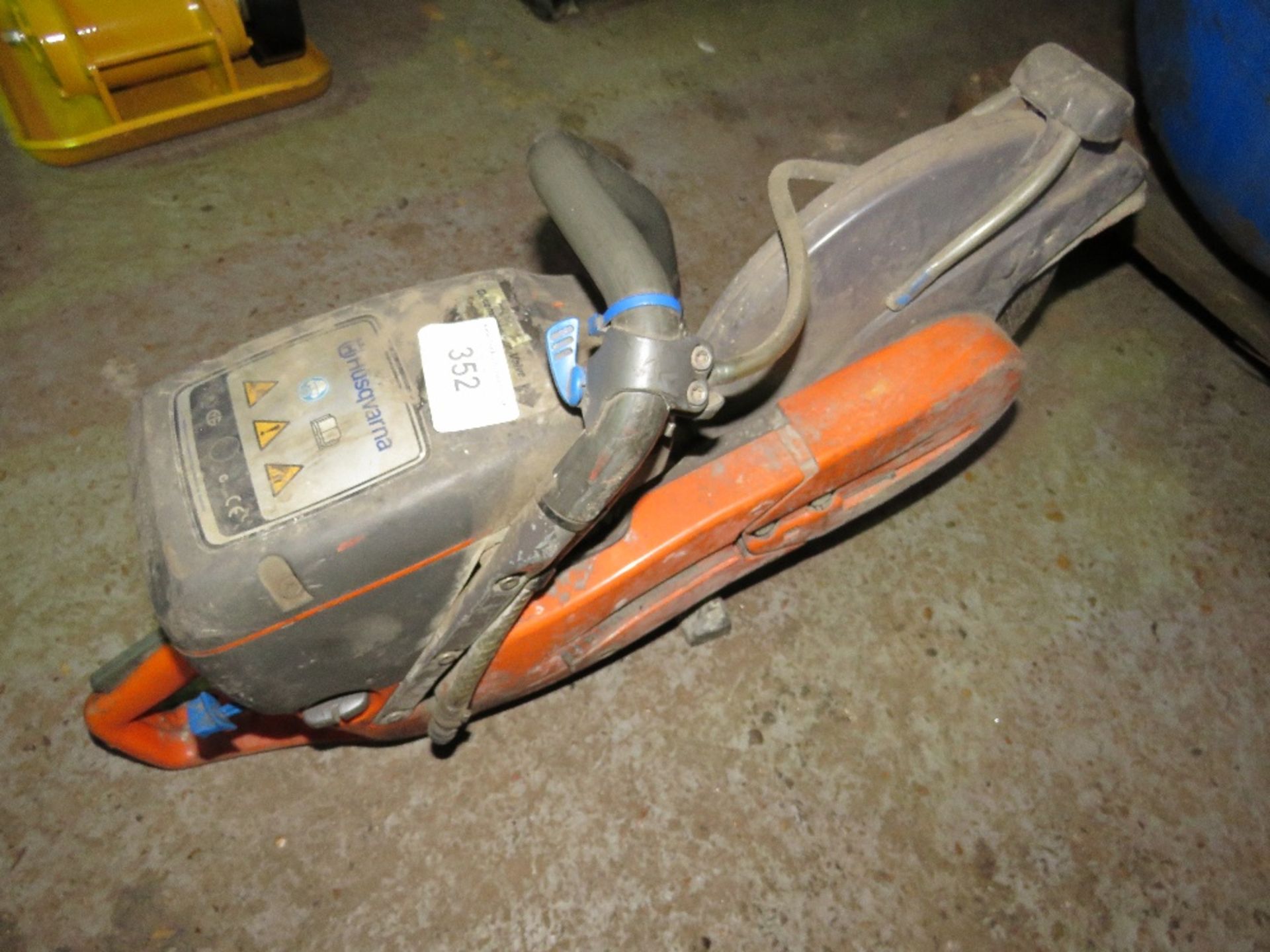 HUSQVARNA 750 PETROL SAW - Image 2 of 2