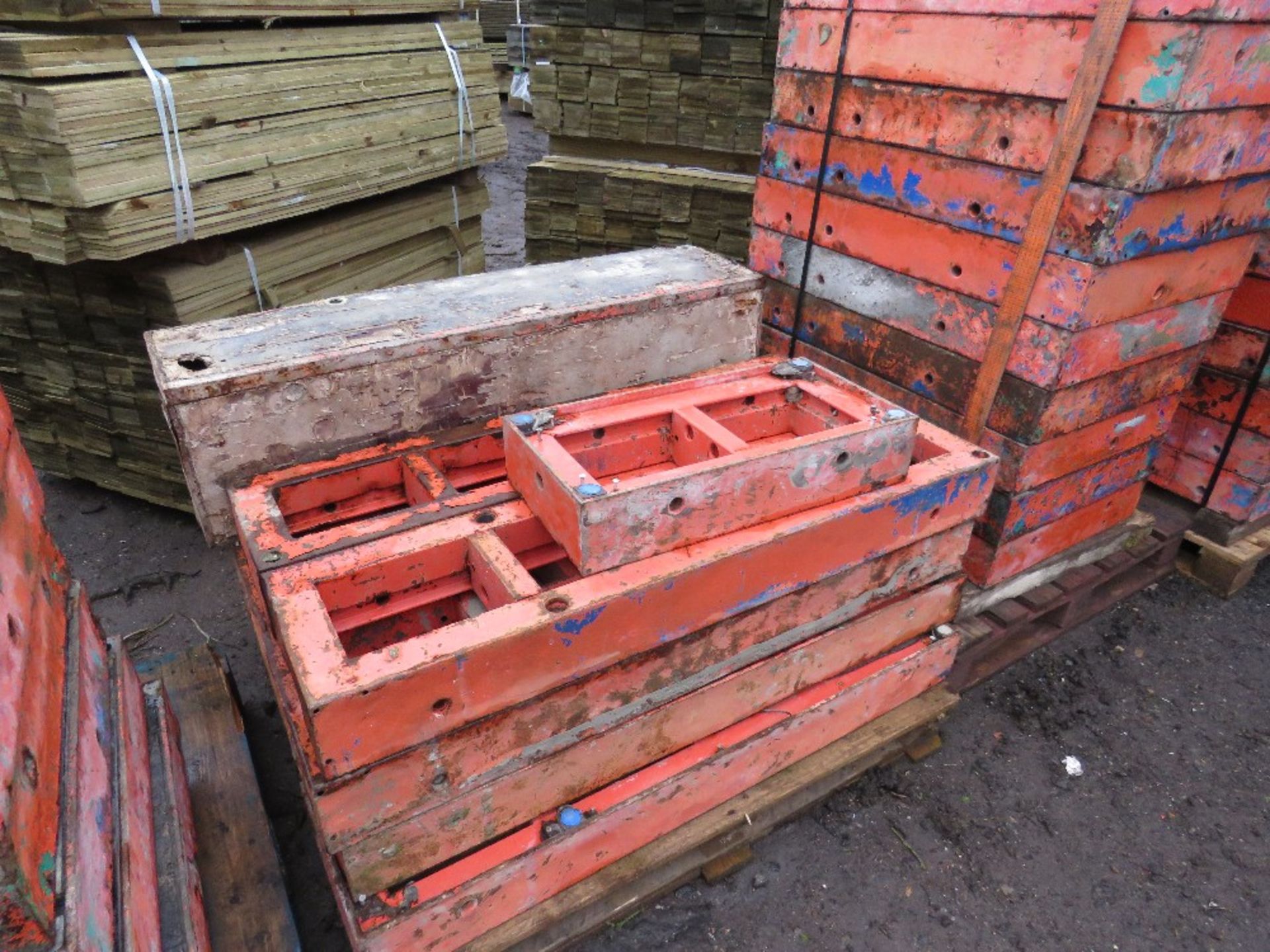 Large qty of Peri shuttering frames on 9no. pallets - Image 5 of 10