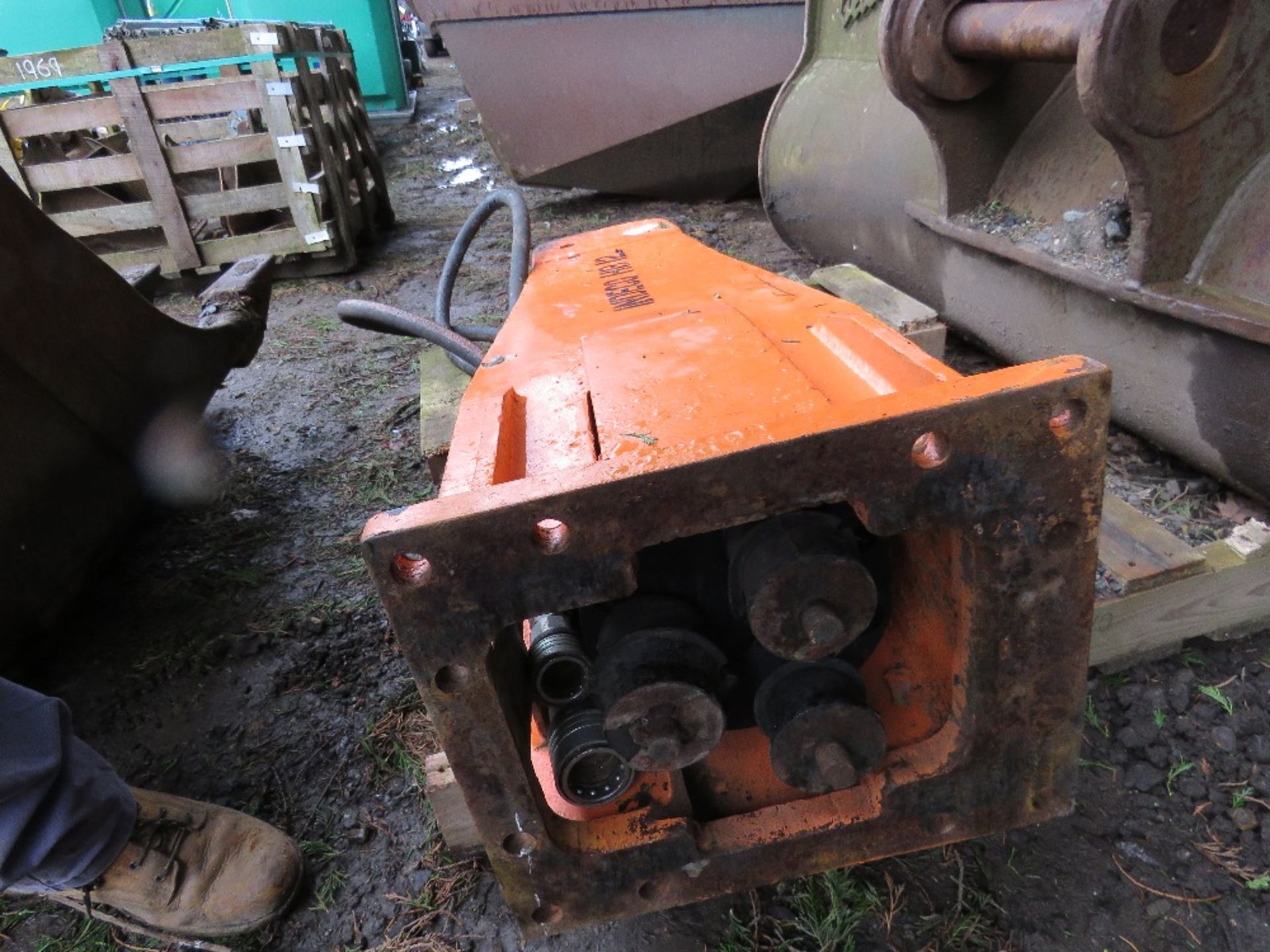 Hydraulic breaker for 13tonne excavator, no headstock - Image 2 of 2
