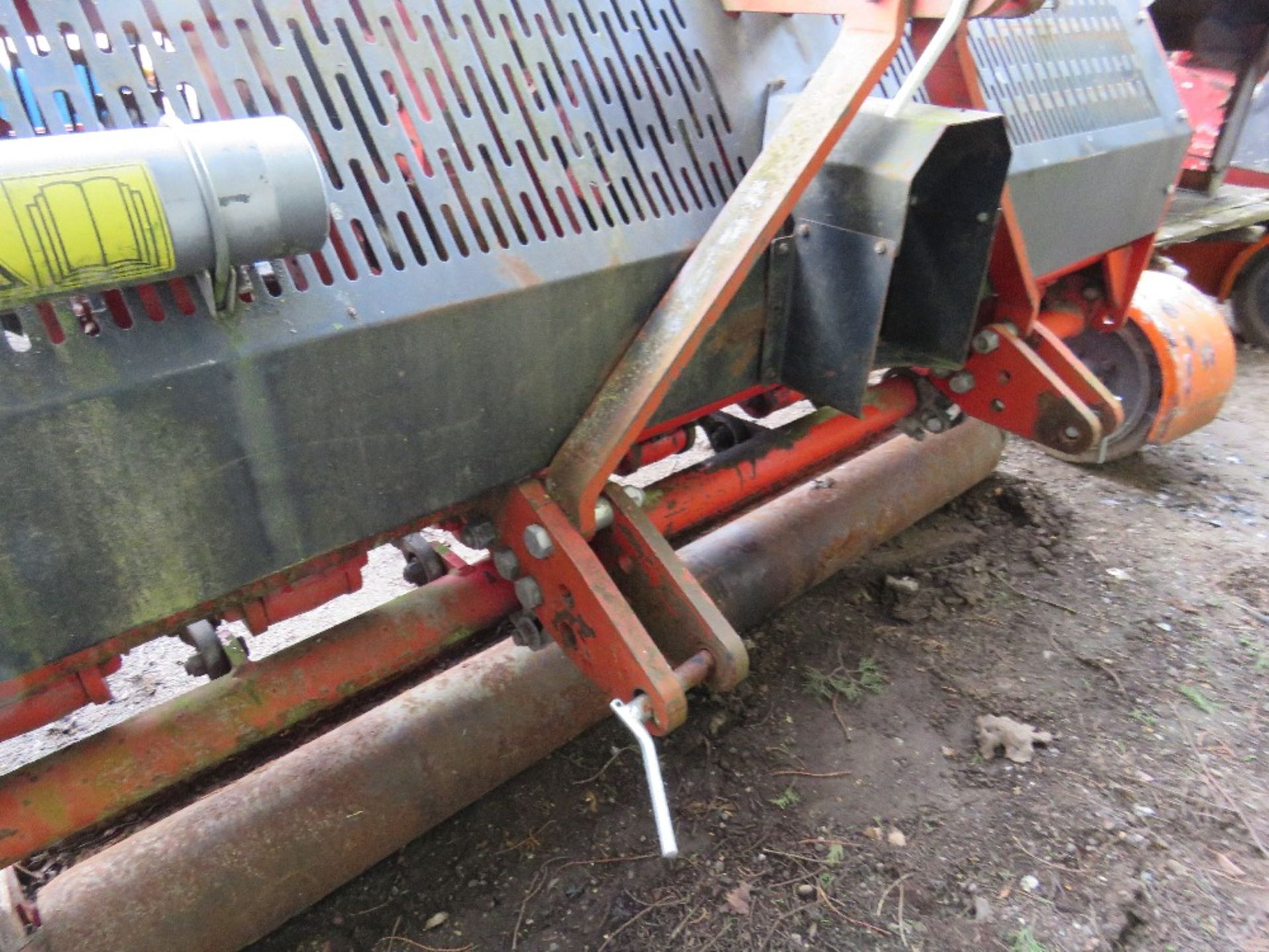 Vertidrain 7521 tractor aerator, 7ft wide approx. - Image 4 of 5