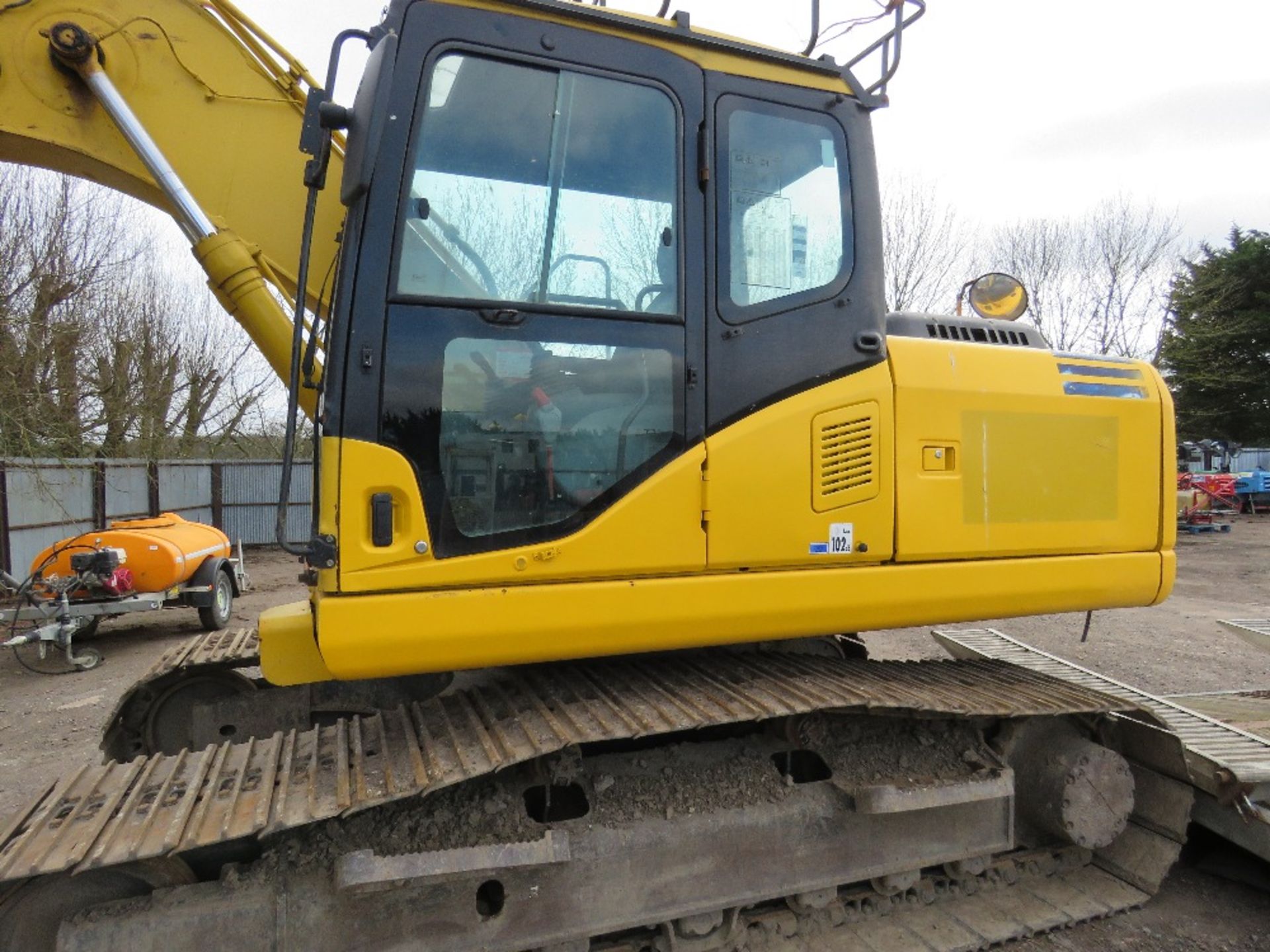 Komatsu PC160LC-7 tracked excavator - Image 3 of 10