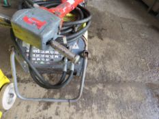 ATLAS COPCO LP9-20P HYDRAULIC BREAKER PACK COMPLETE WITH HOSE AND GUN