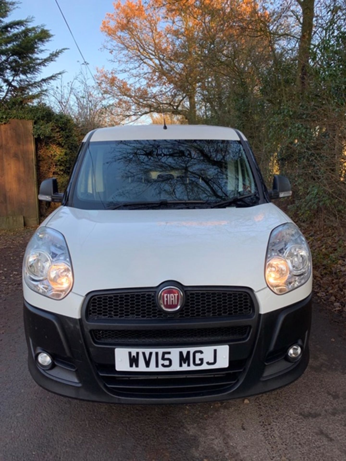 FIAT DOBLO 1.3CDT1 PANEL VAN. REG:WV15 MGJ YEAR 2015, 5 SEAT CREW VAN WITH EXTRA SEATS. TESTED - Image 5 of 6