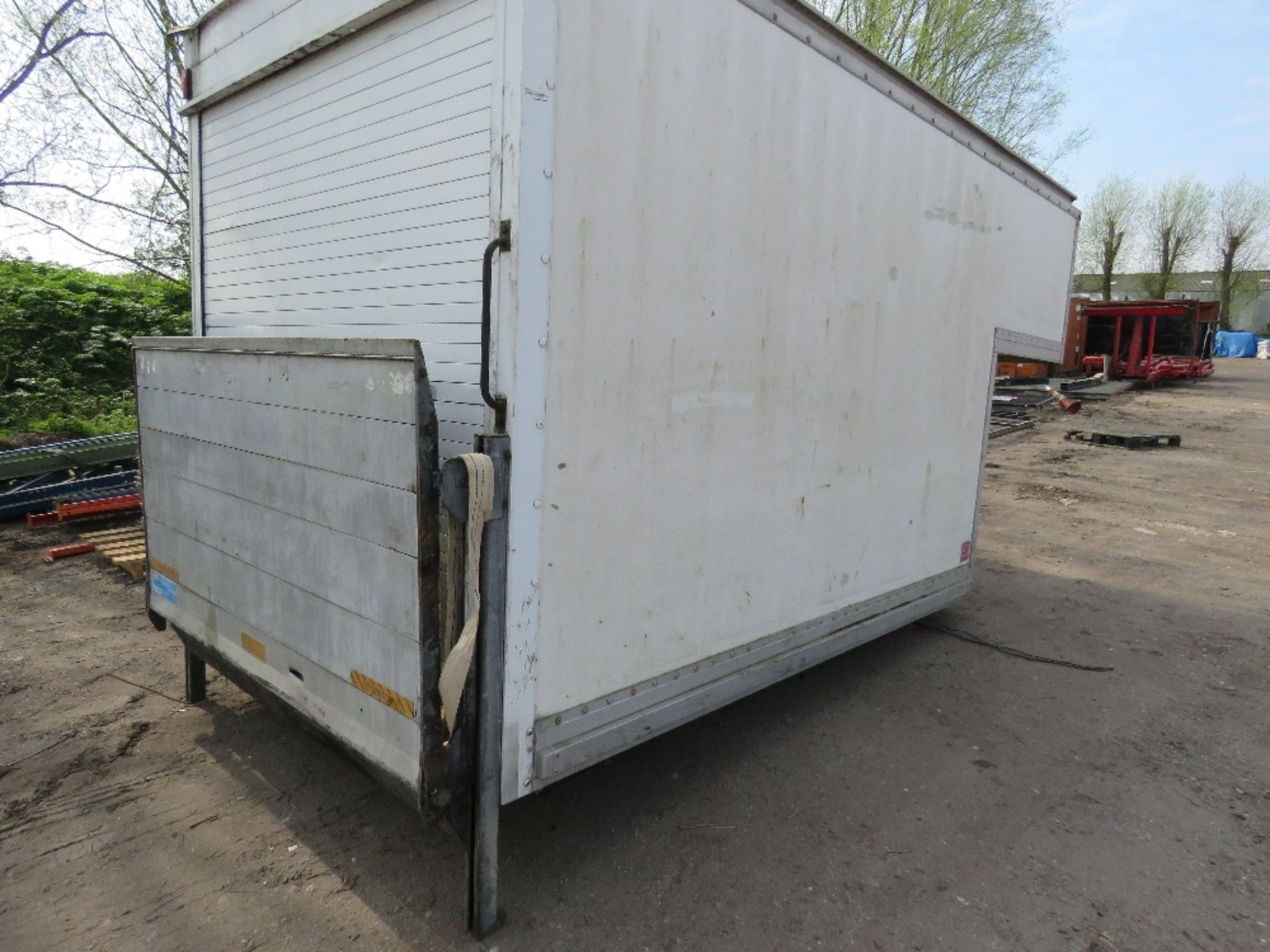 luton body for van with tail lift
