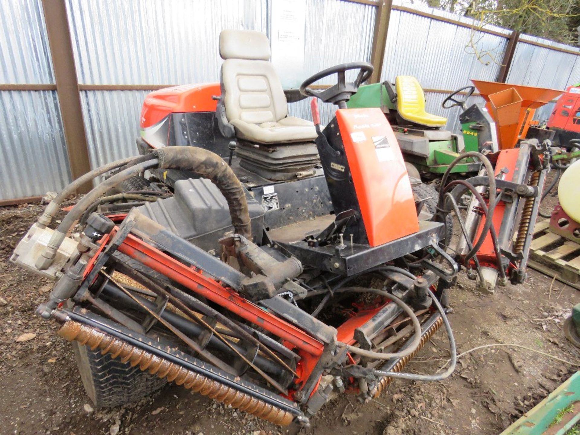 Jacobson Fairway 305 5-gang 4wd ride on mower,