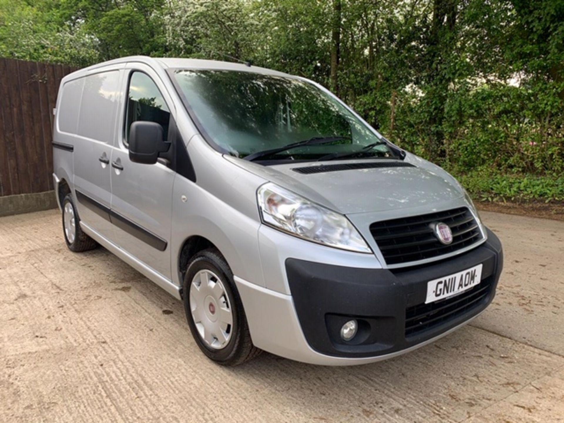 FIAT SCUDO PANEL VAN. YEAR 2011 1.6HDI ENGINE SOLD WITH A FULL MOT WITH V5 TWIN SIDE LOADING