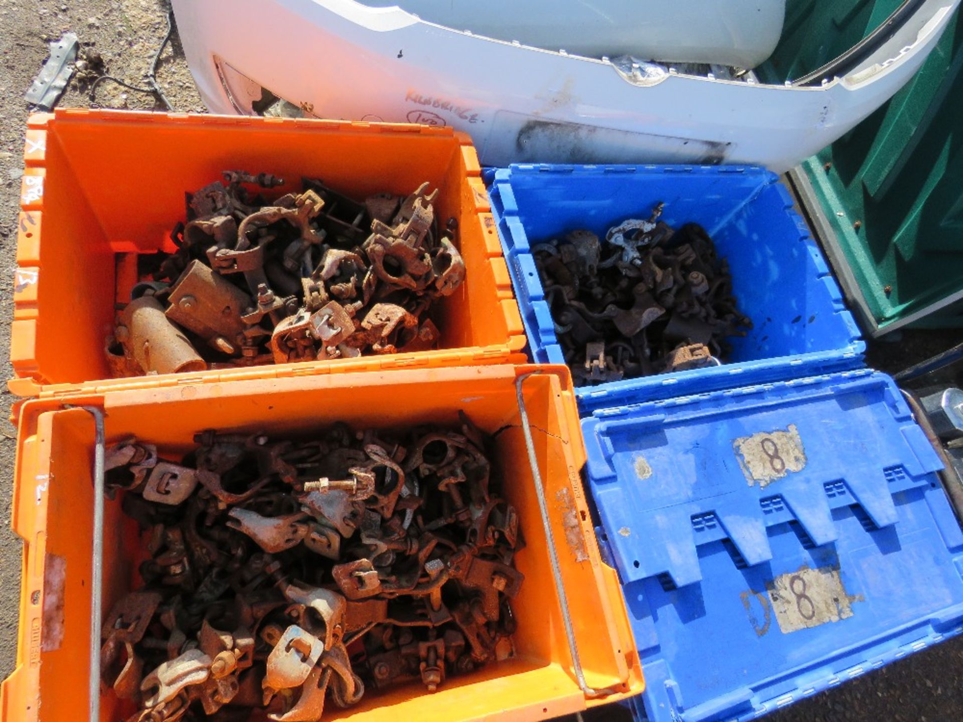 4no. Crates of scaffold clips