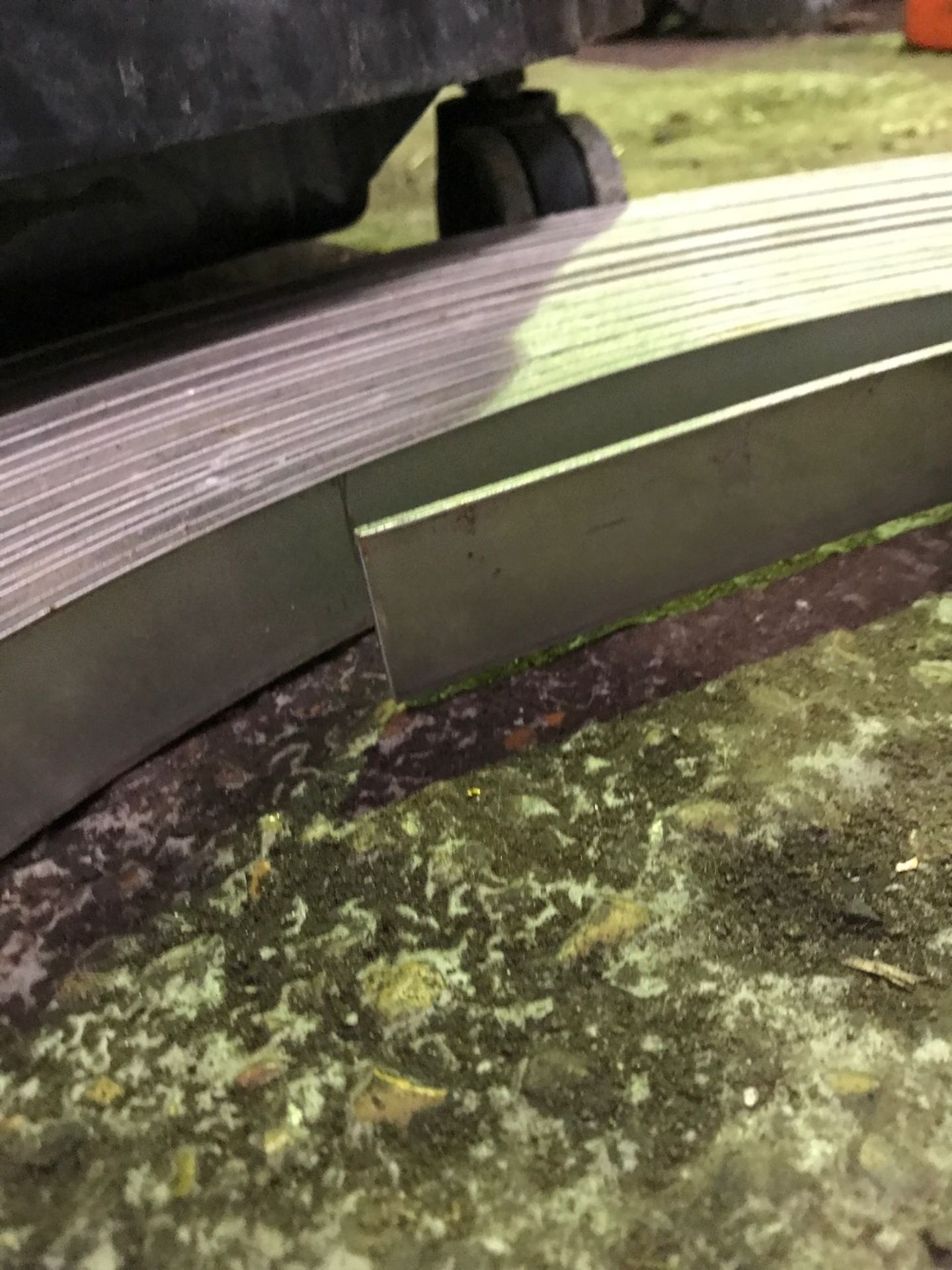 Roll of steel banding - Image 2 of 2