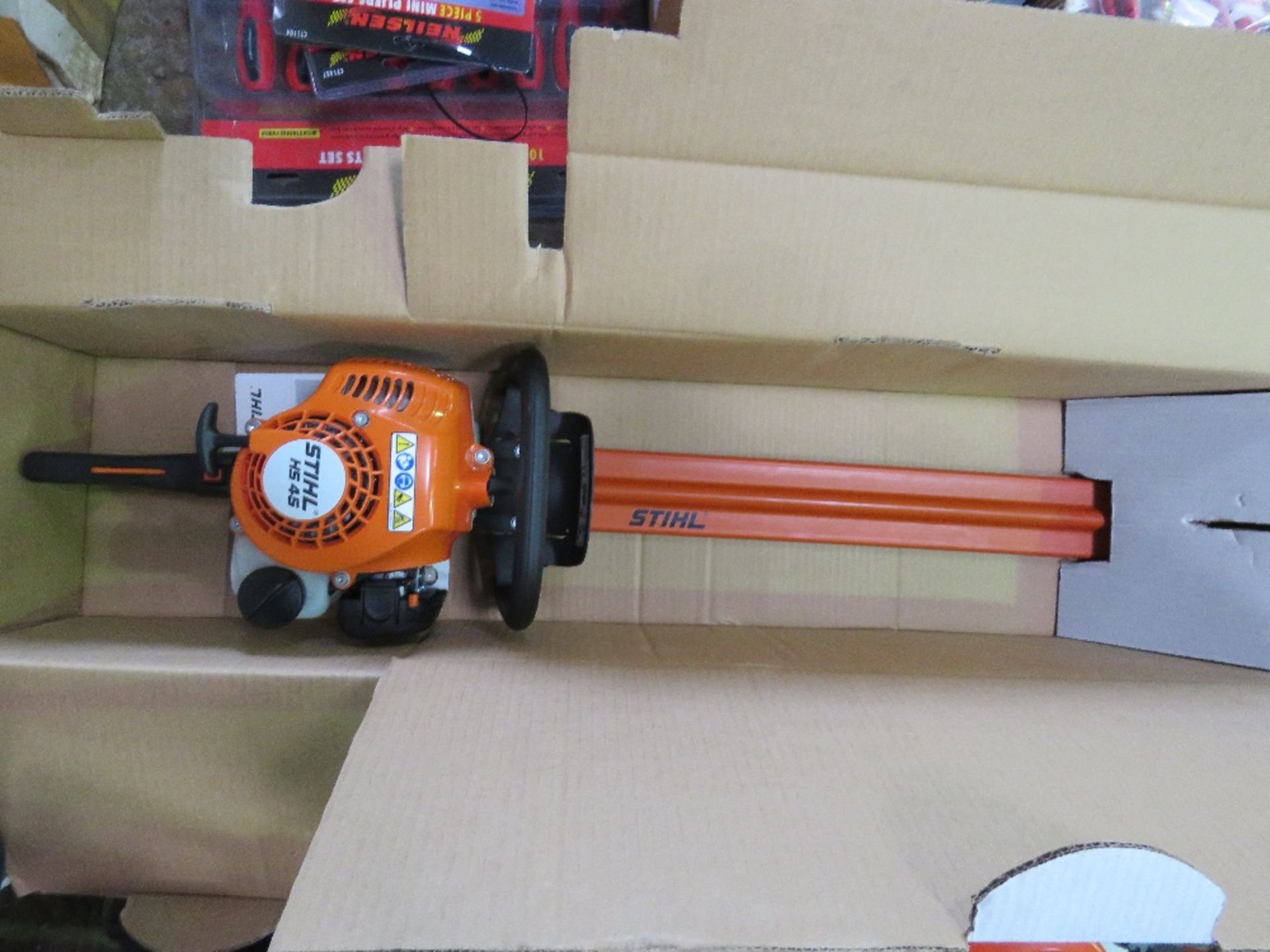 STIHL HS45 PETROL ENGINED HEDGE CUTTER, BOXED