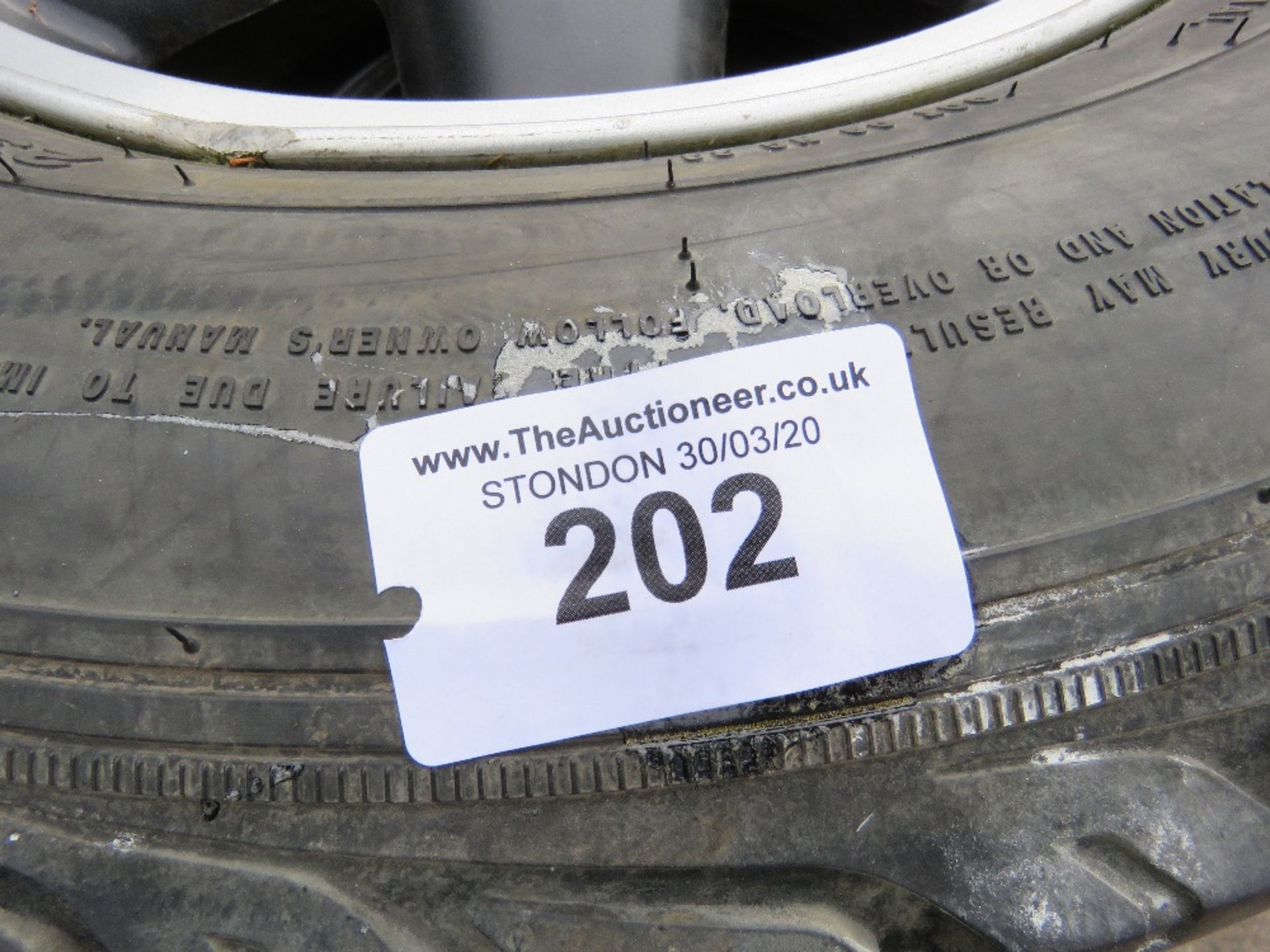 4 X LANDROVER ALLOY WHEELS AND TYRES 235/70R16 SIZE - Image 5 of 5