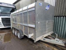 IFOR WILLIAMS TRIAXLED CATTLE TRAILER, YEAR 2012,