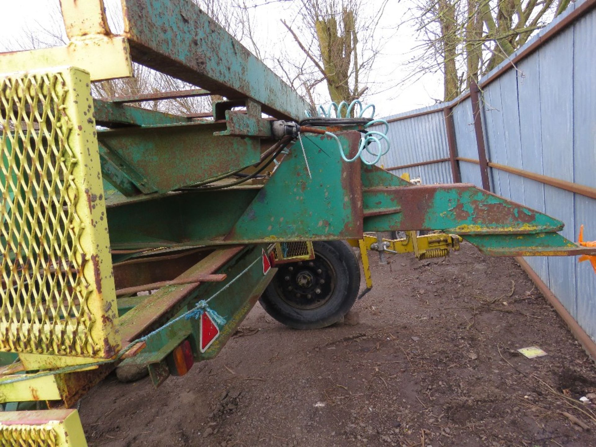 SINGLE AXLED AGRICULTURAL TRAILER IDEAL FOR HAY AND STRAW - Image 4 of 6