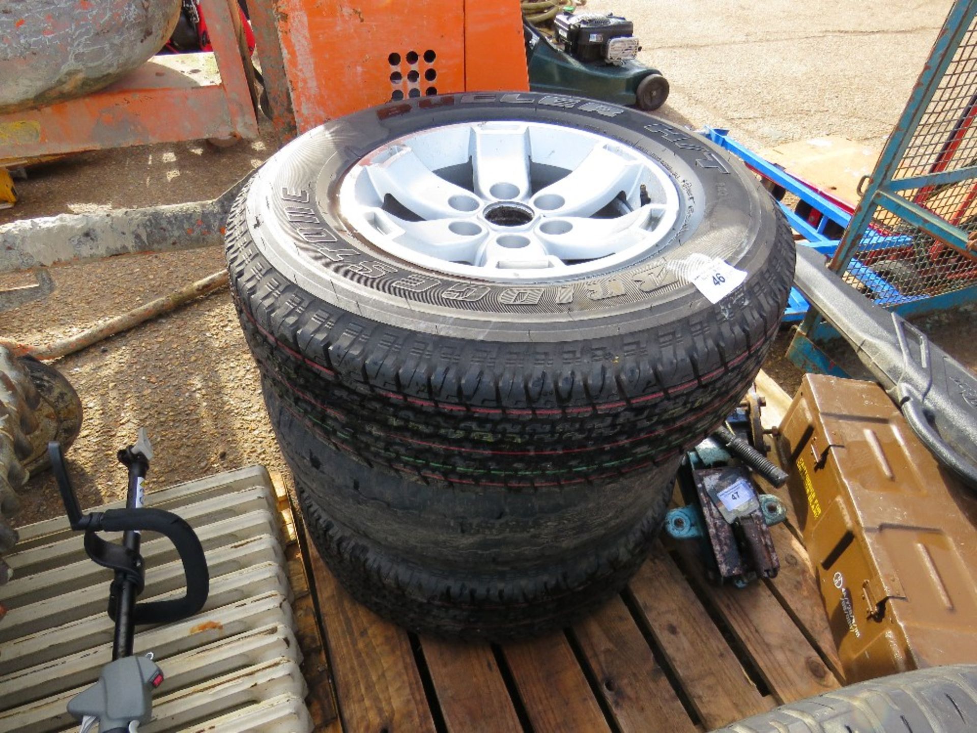3no. 245/70 R16 wheels/tyres plus 2no. tyres. WHEELS BELIEVED TO BE FOR FORD RANGER