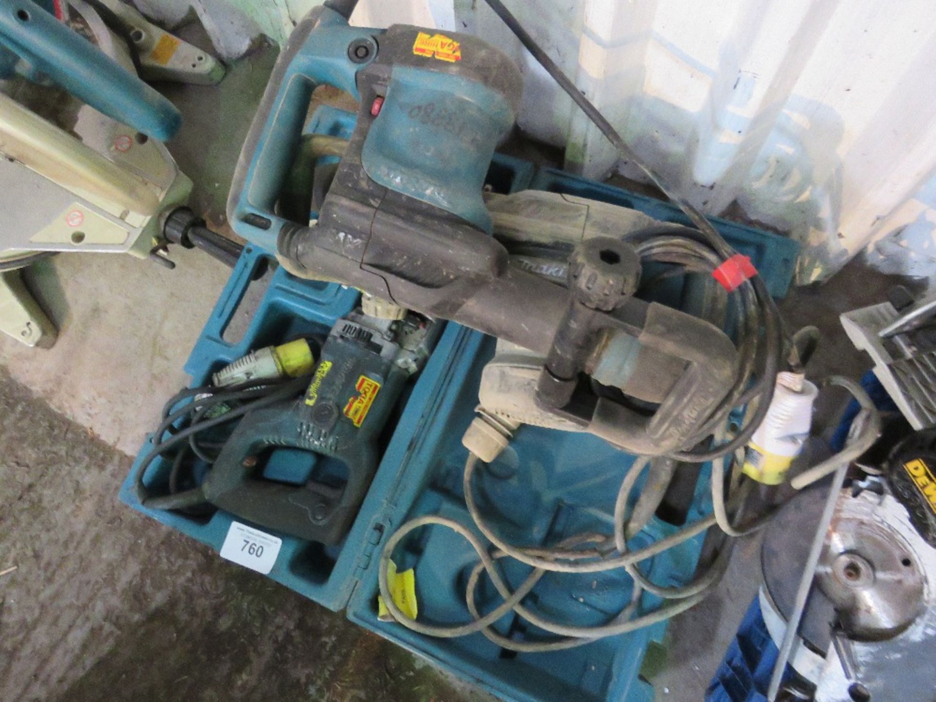 3no. Makita breaker drills