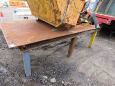 Heavy duty steel welding table