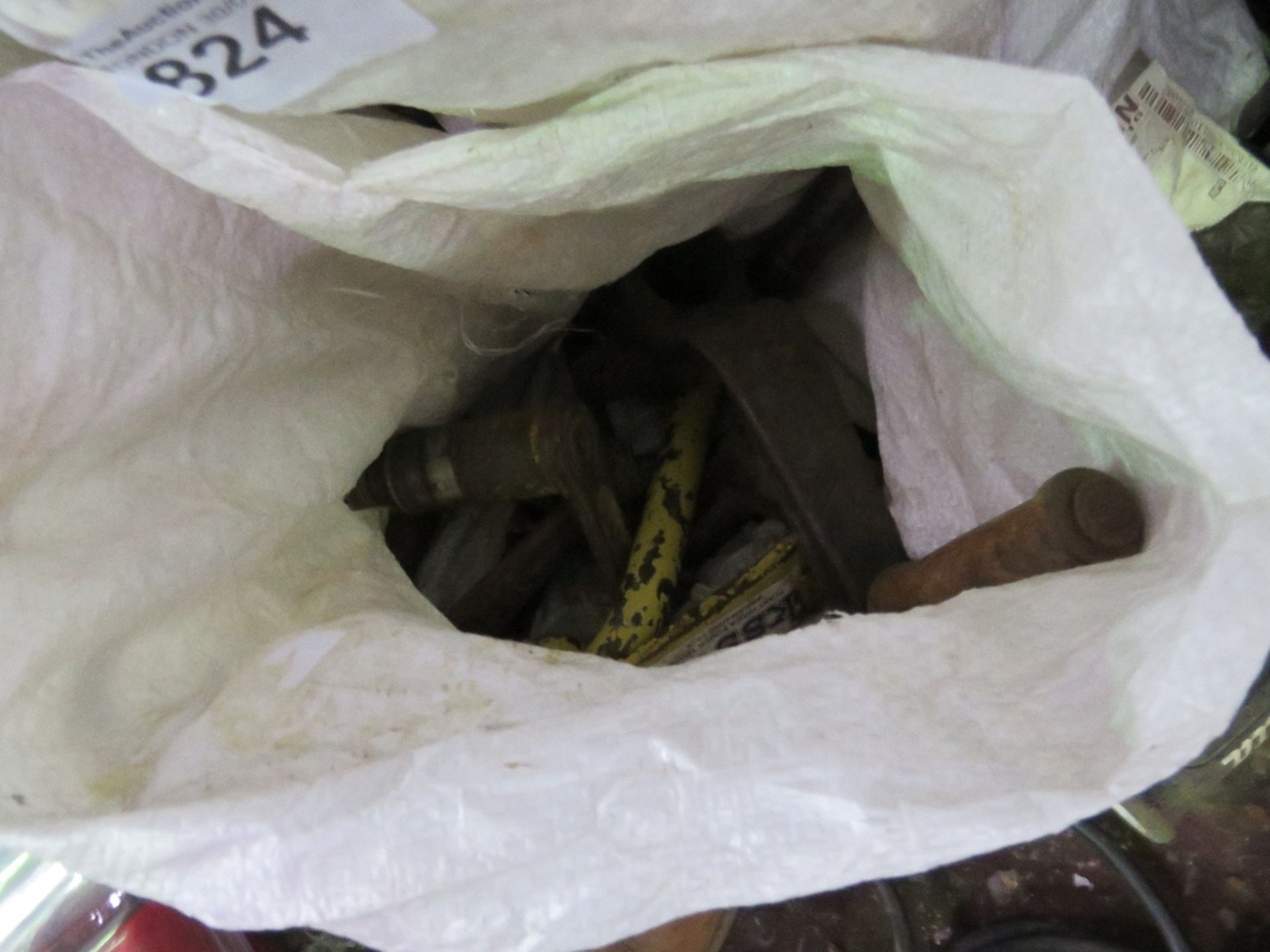 4no. Bags of starting handles - Image 5 of 5