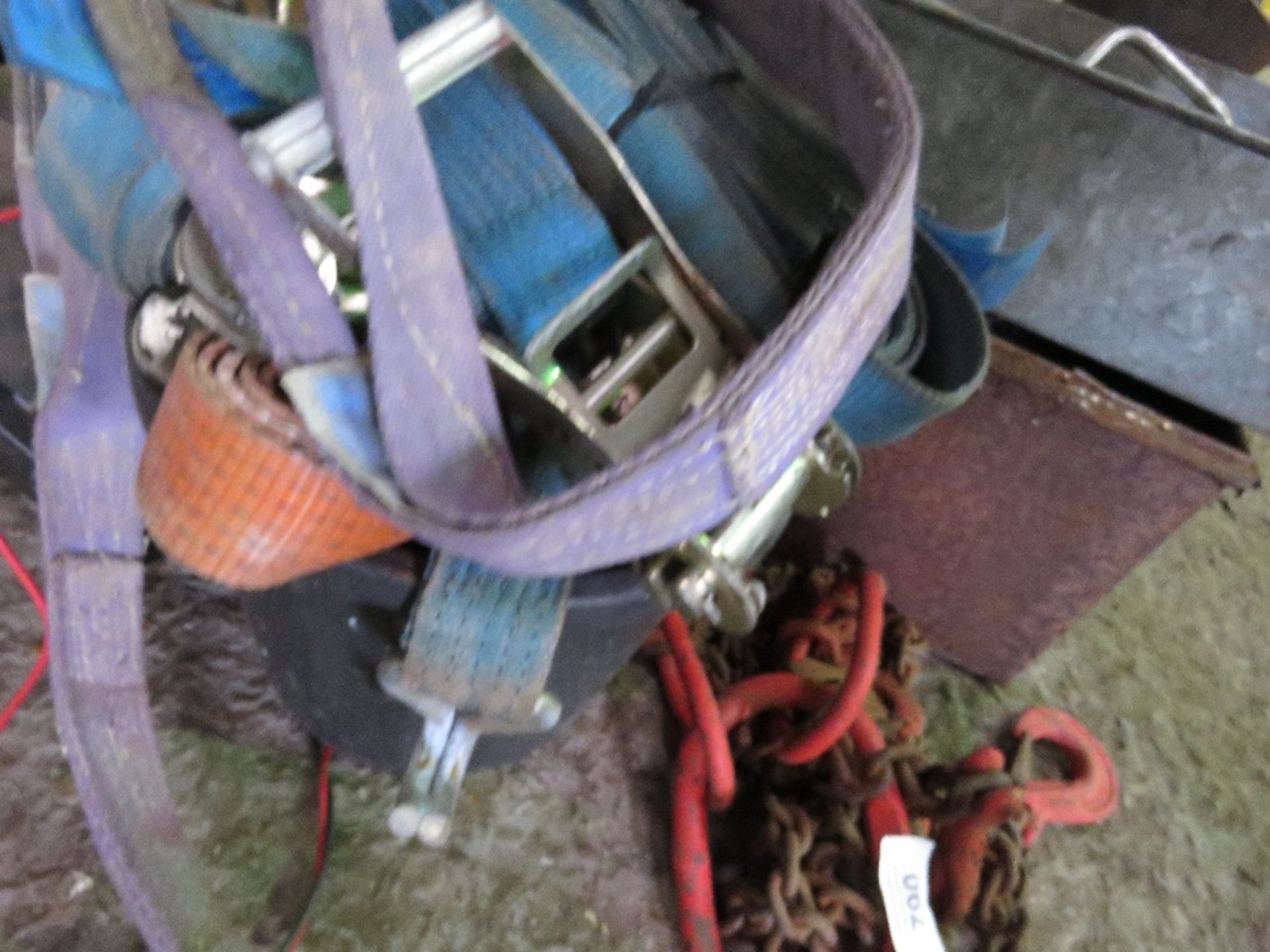 Bucket of ratchet straps - Image 2 of 2