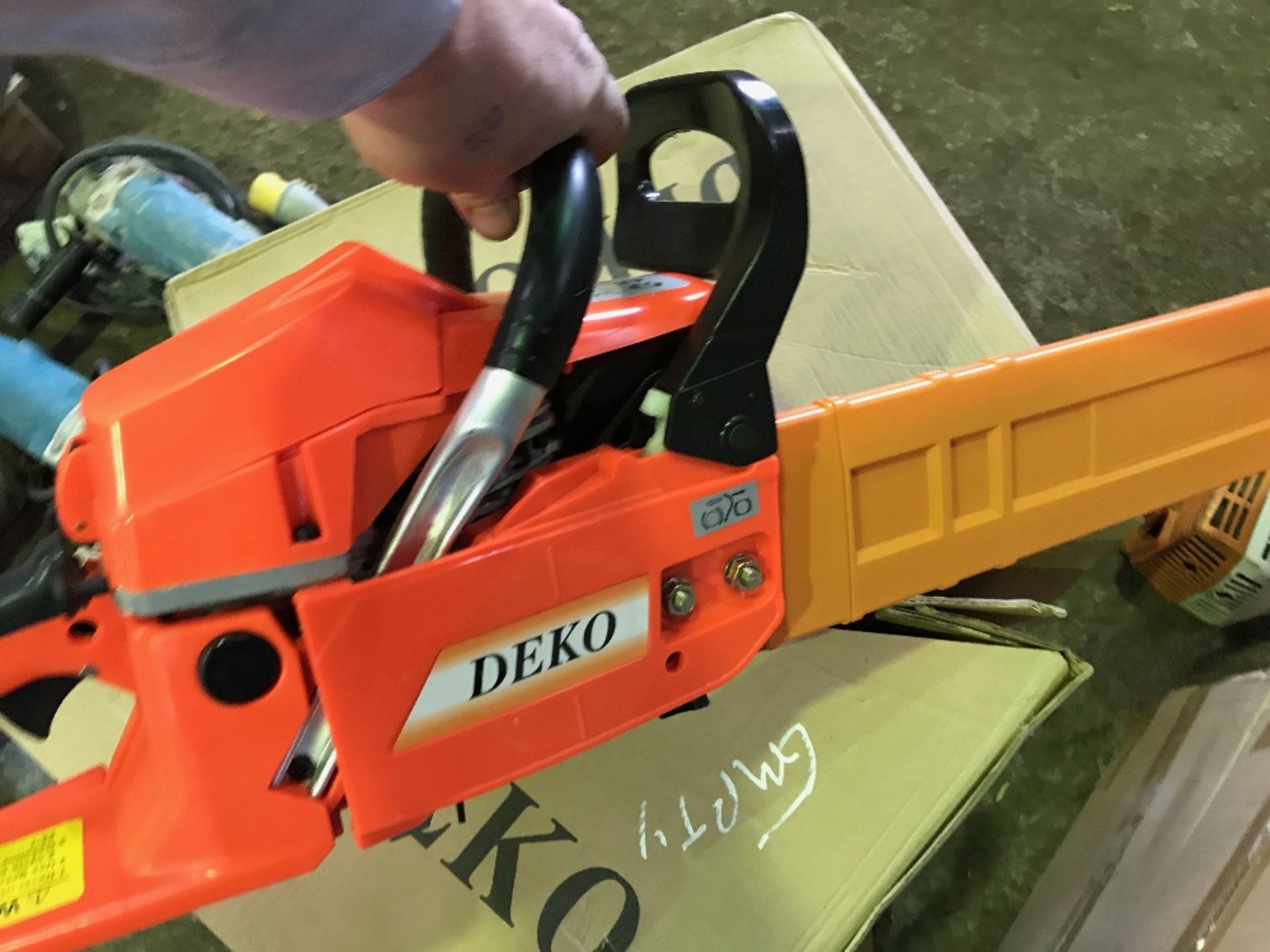 4no. Deko petrol engined chainsaws, boxed - Image 3 of 4